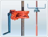 Подъемники винтовые с ручным приводом