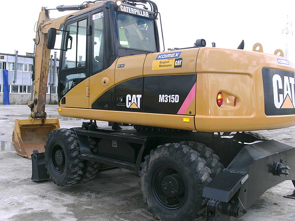 Аренда колесного экскаватора CATERPILLAR