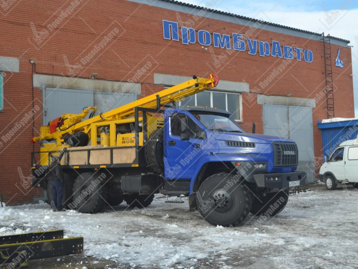 Буровая установка УРБ-2А2 на шасси УРАЛ-NEXT-4320-6952-72