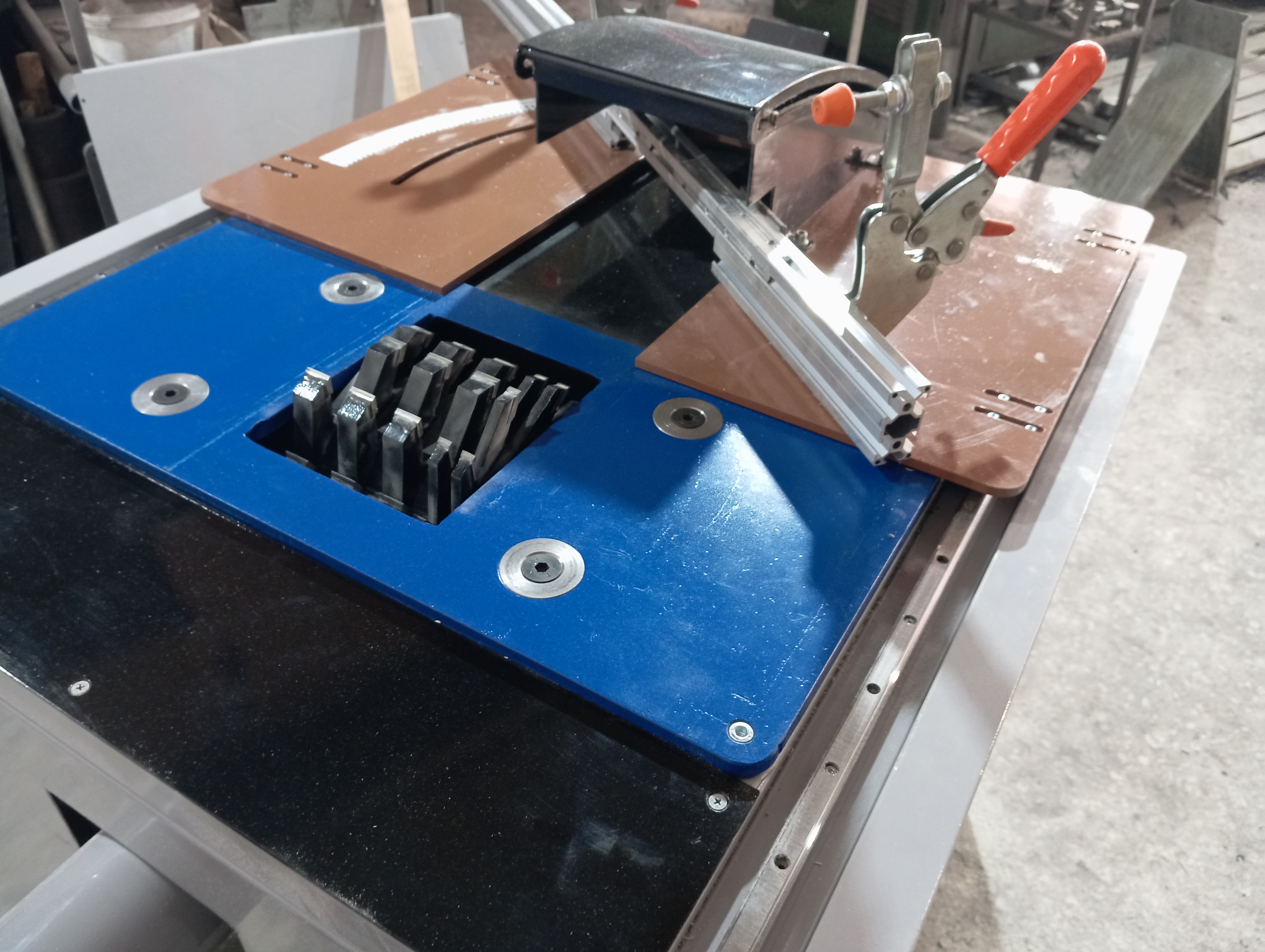 Станок для крестов ПК-01 и ПК-02 Станок для крестов ПК-01 и ПК-02