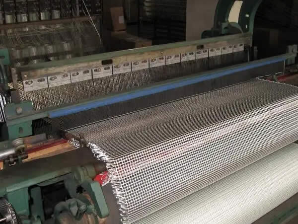 Fiberglass Mesh Machine