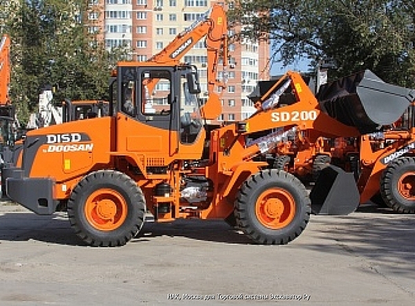 DOOSAN SD200 ГОД ВЫПУСКА 2014 фронтальный погрузчик 