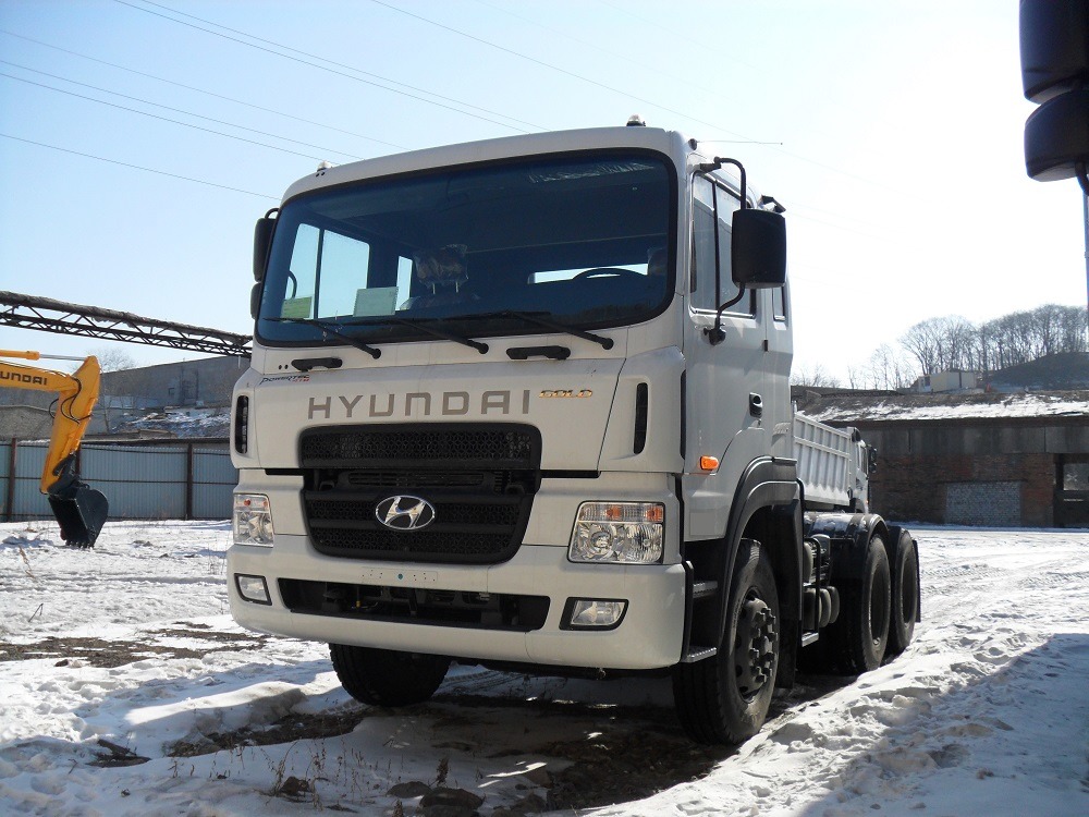 НОВЫЙ СЕДЕЛЬНЫЙ ТЯГАЧ HYUNDAI HD1000 2013 год