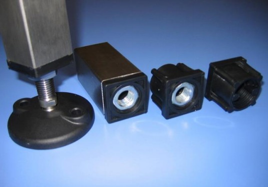 Заглушка в трубу 40х40 Заглушка в трубу 40х40