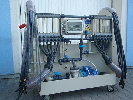 Оборудование для очистки каналов охлаждения пресс-форм Оборудование для очистки каналов охлаждения пресс-форм