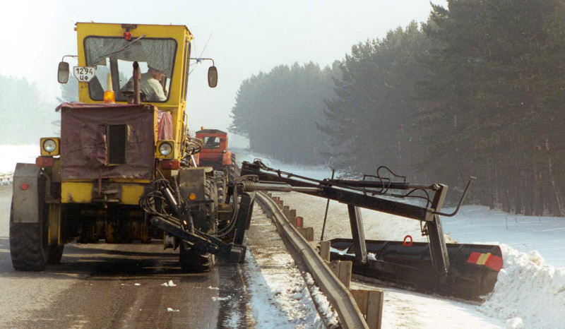Оборудование для ремонта автомобильных дорог Оборудование для ремонта автомобильных дорог