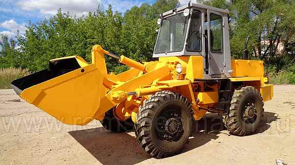 Фронтальный погрузчик ТО-30 Фронтальный погрузчик ТО-30